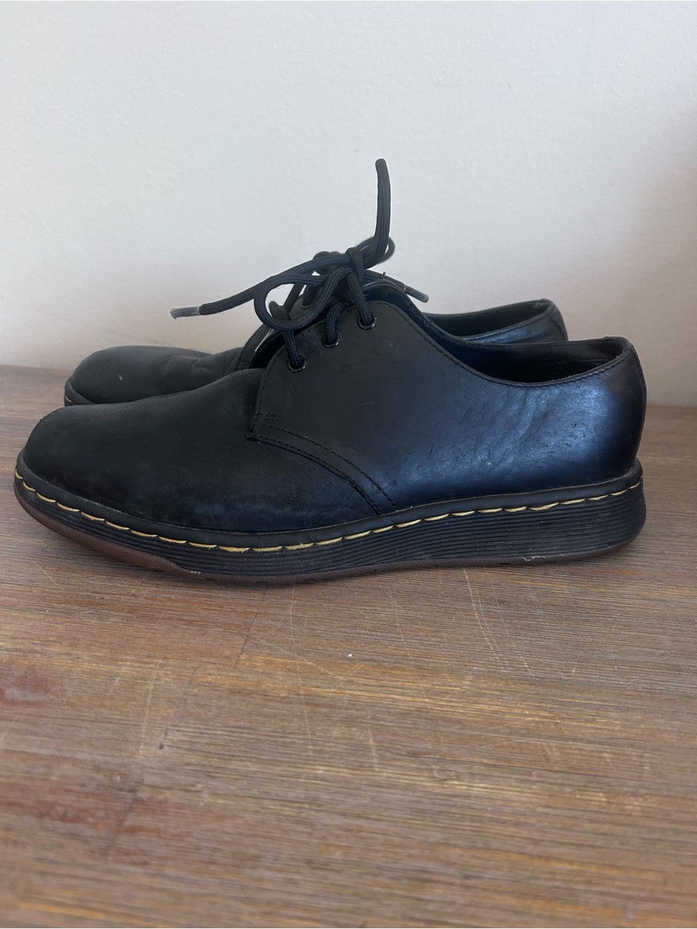 🖤 Dr. Martens Cavendish 3-Eye Leather Oxford Shoes - Picture 2 of 9